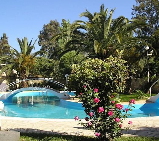 Three Stars Beach Hotel