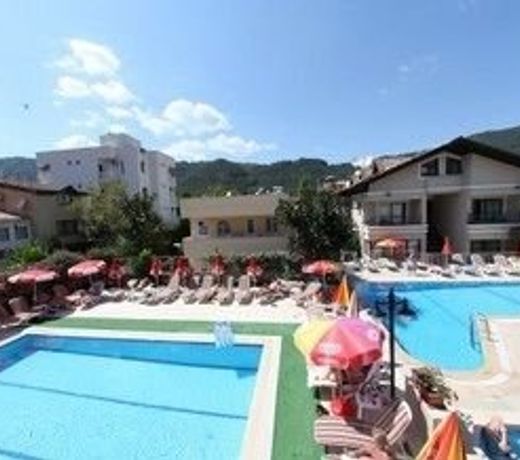 BONJOUR BOUTIQUE HOTEL