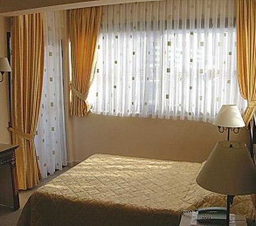 BONJOUR BOUTIQUE HOTEL