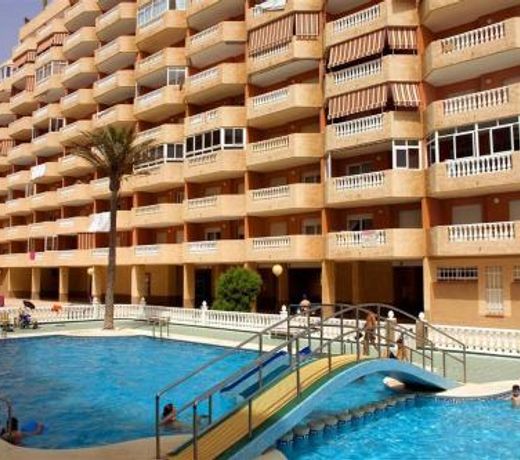 Apartamentos TurÃ­sticos Hawaii 4-5