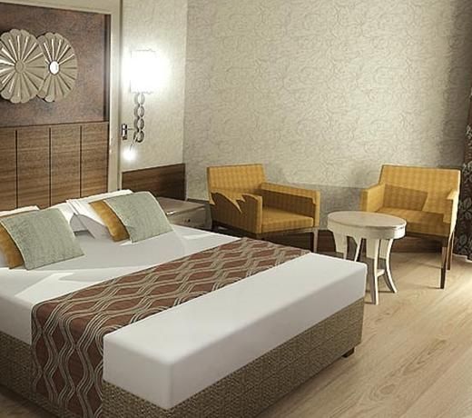 Side Crown Palace Ultra All Inclusive