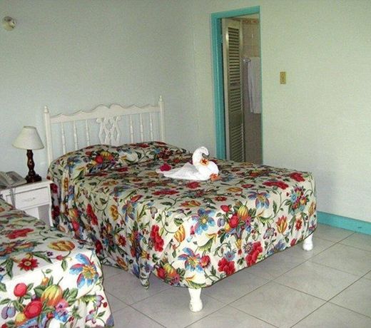 Coral Seas Beach Resort
