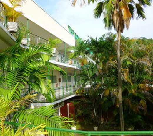 Royal Palm Suite Hotel