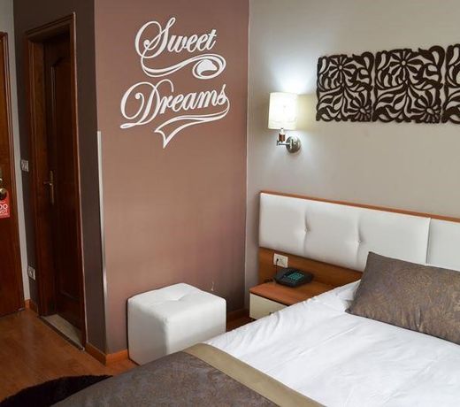 Hotel Arvi