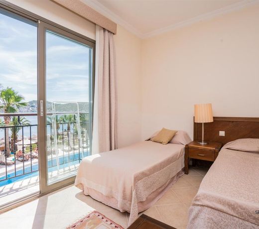 3S BEACH CLUB HOTEL