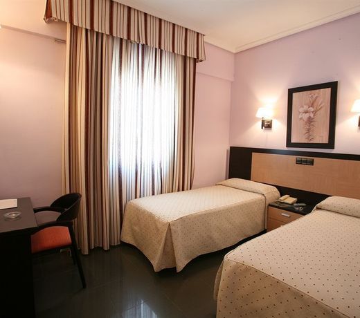 Hotel Zeus