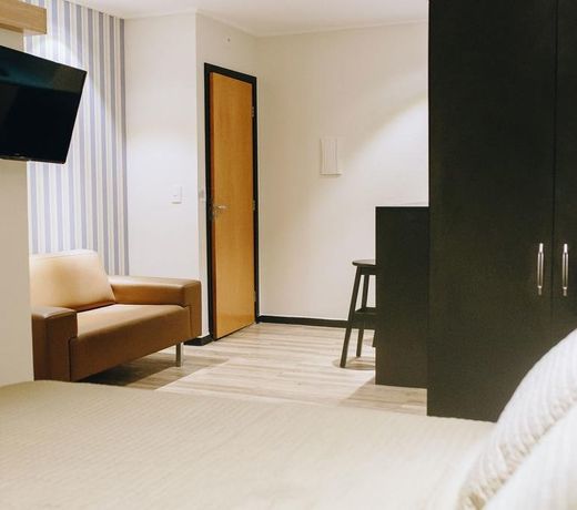 Hotel Executive Arrey