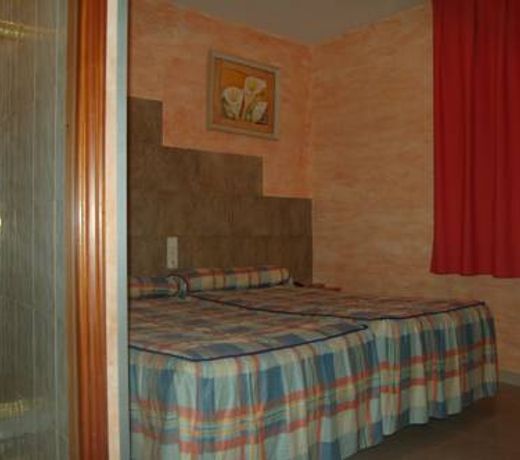 Hostal Mays