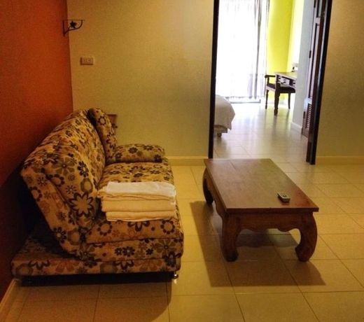 Jomtien Little Mango Guesthouse