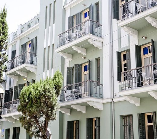 Alma Boutique Hotel And Lounge