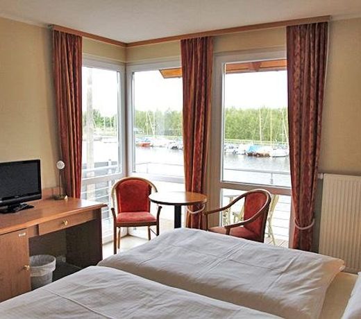 Hotel zur Brucke