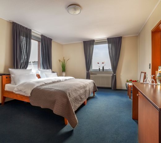 Hotel Omega