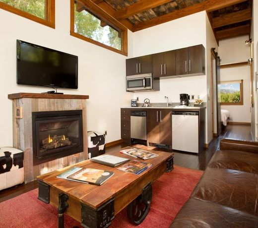 Fireside Resort