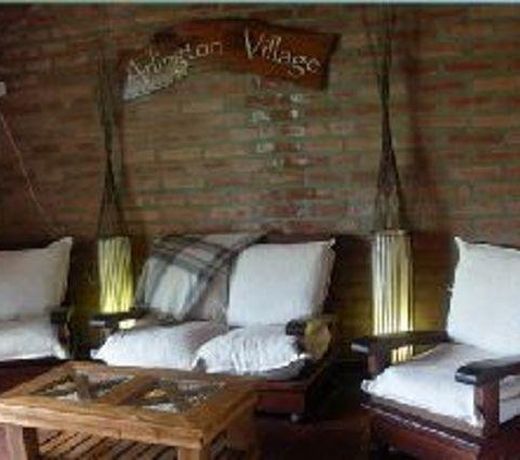 Complejo Arlington Village
