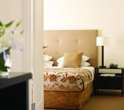 Lyall Hotel And Spa