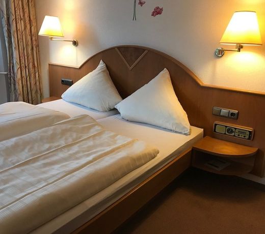 Hotel "Zur schönen Aussicht"