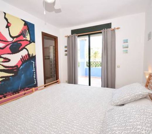 Villa in Zahara de los Atunes with pool in peak season