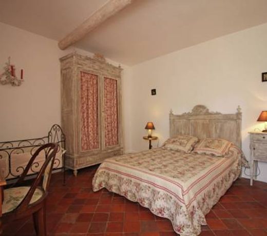 House from the 18th century in Roussilllon
