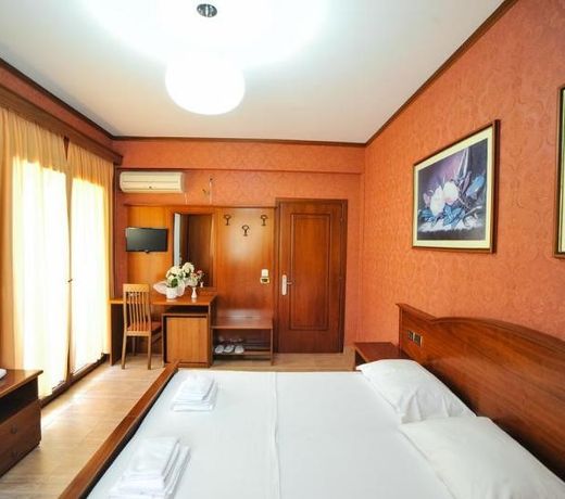 Iliria Internacional Hotel