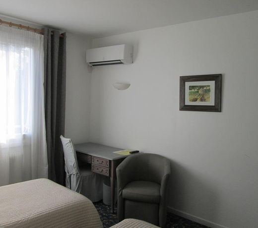 Hotel Victor Hugo