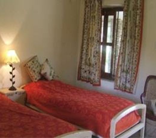 Shivika Lake Hotel
