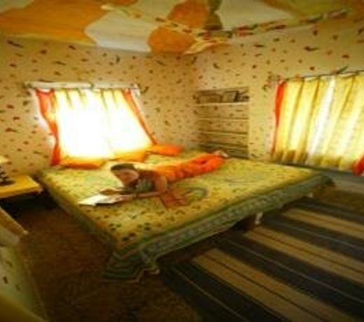 Shivika Lake Hotel