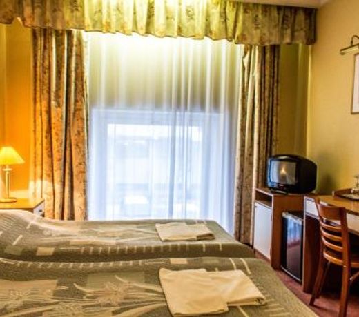 Korona Hotel