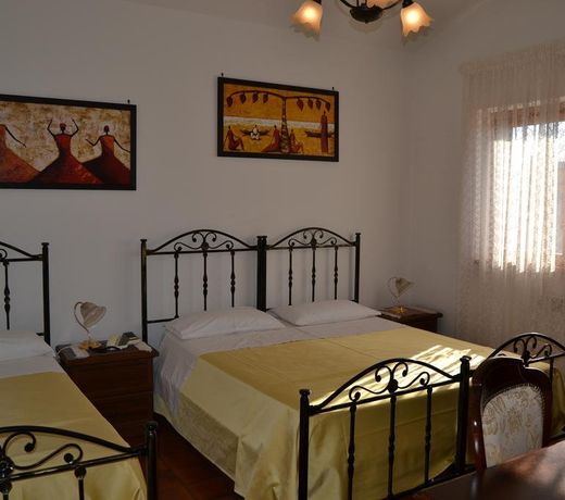 Hotel Canusium