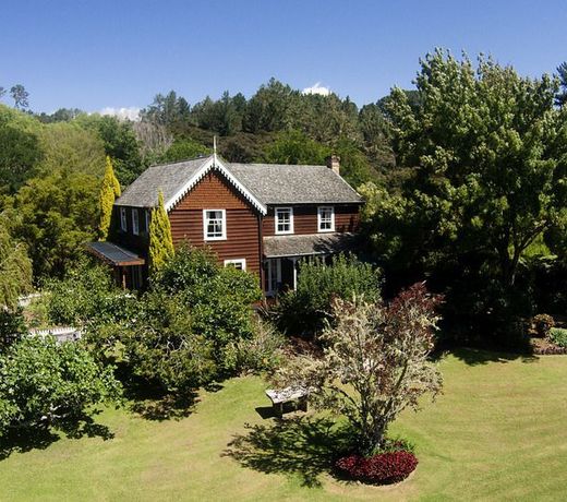 Riverside Homestead