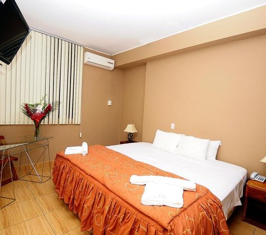 Hotel Puerto Amazonico