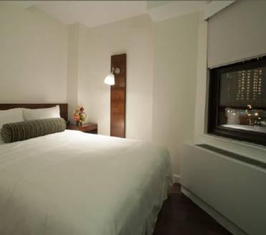 SILVER SUITES RESIDENCES BEEKMAN TOWER