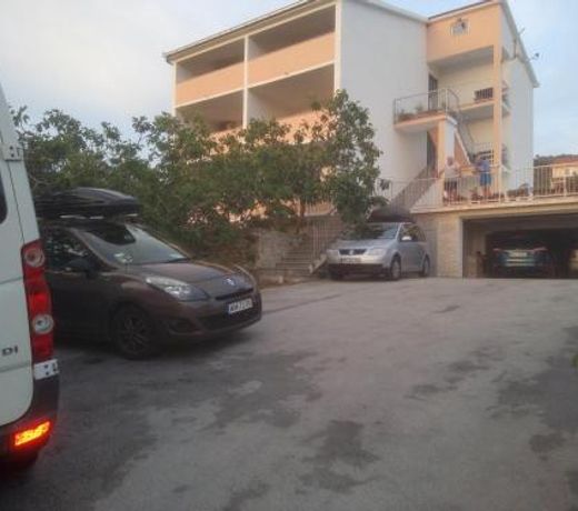 Apartments Franjić