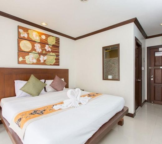 Marina Boutique Suites
