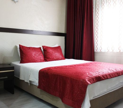 Adana Kucuksaat Hotel