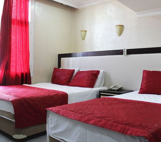 Adana Kucuksaat Hotel