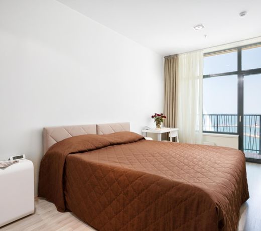 Brevis Apart-Hotel