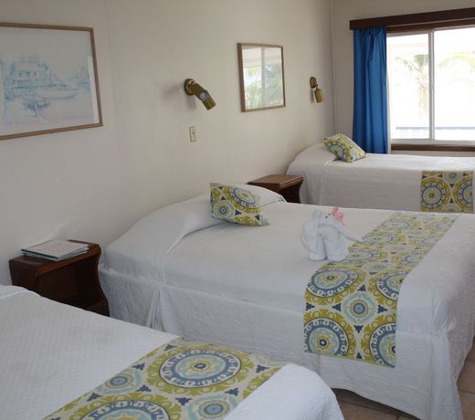 Holiday Hotel
