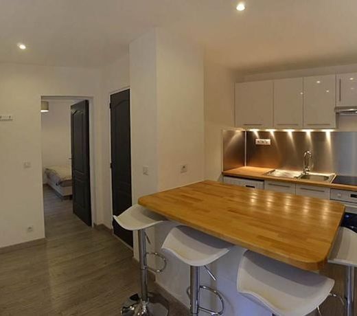 MINI SUITE