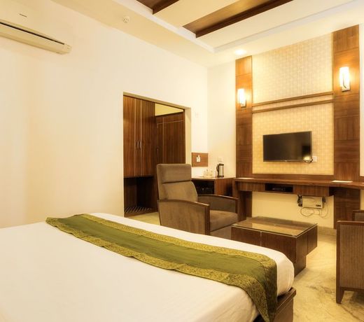 Mint Hotel Chandigarh
