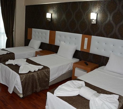 Bulut Hotel