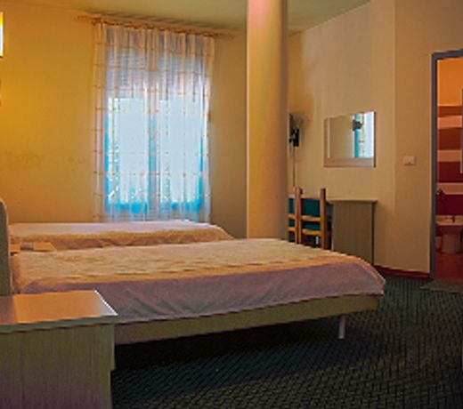 Royal East Resort