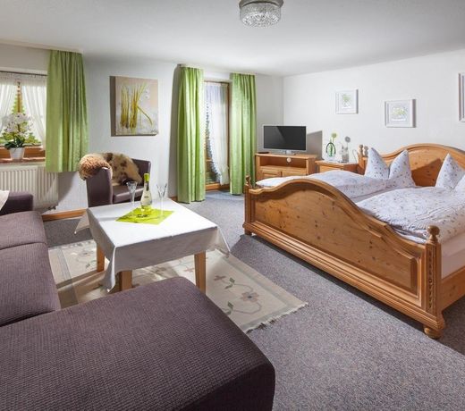 FERIENWOHNUNG PFNUERLEHEN
