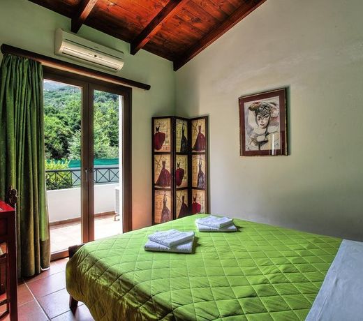 Arhontika Villas