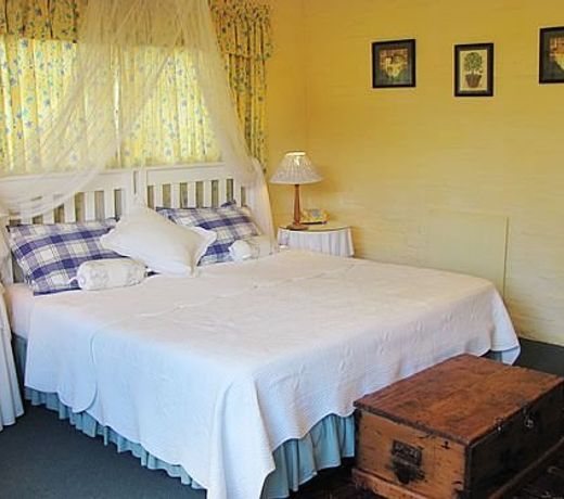 Kingfisher Country House