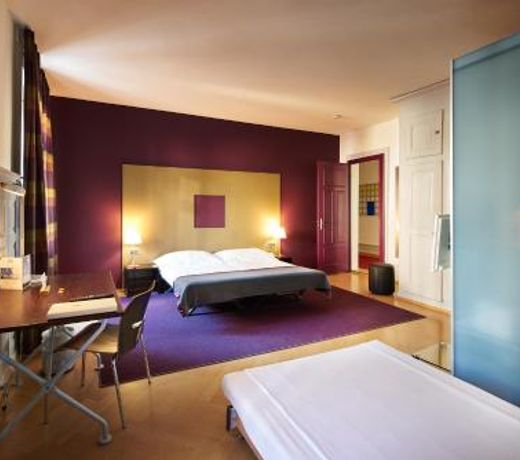 Alma Hotel