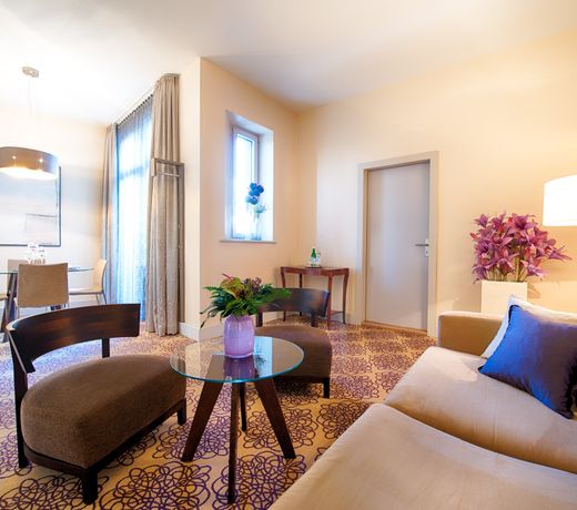 Alden Suite Hotel Splügenschloss Zurich