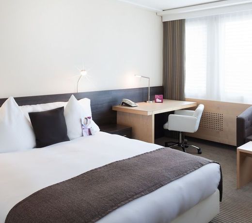 Crowne Plaza Zürich, an IHG Hotel