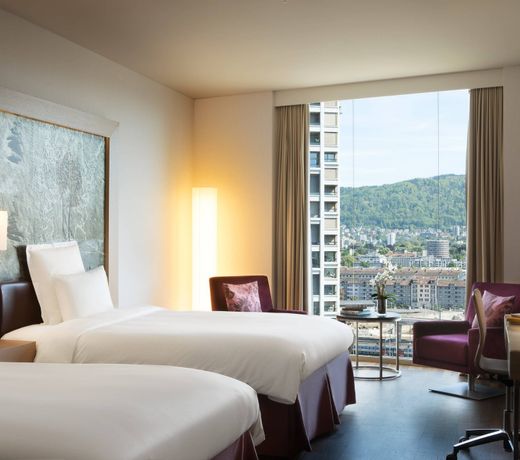 Renaissance Zurich Tower Hotel