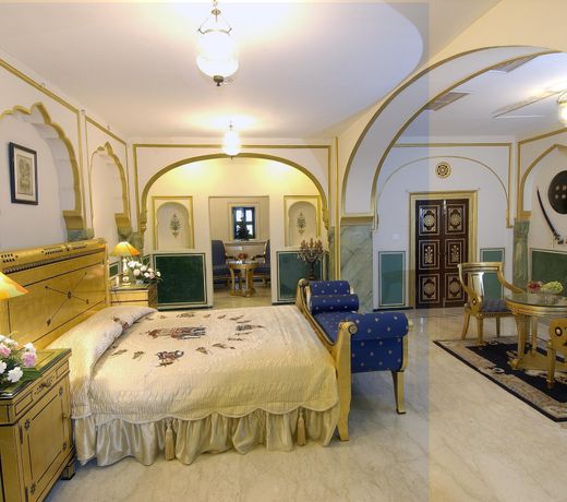 The Raj Palace (Small Luxury Hotels of the World)