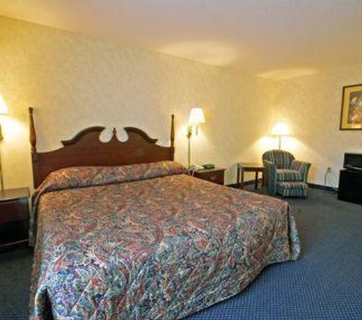 Countryside Inn and Suites